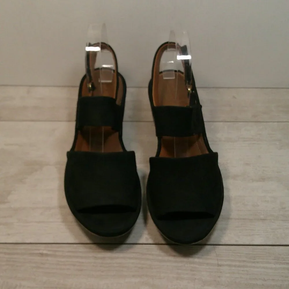 Clarks Women's Black Nubuck Clarene Allure Adjustable Ankle Strap Size 8 - Picture 3 of 10